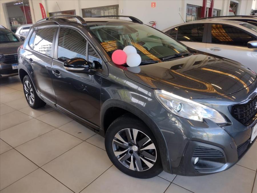 Comprar Monovolume Peugeot 2008 1 6 16v 4P Flex Griffe Automático Cinza