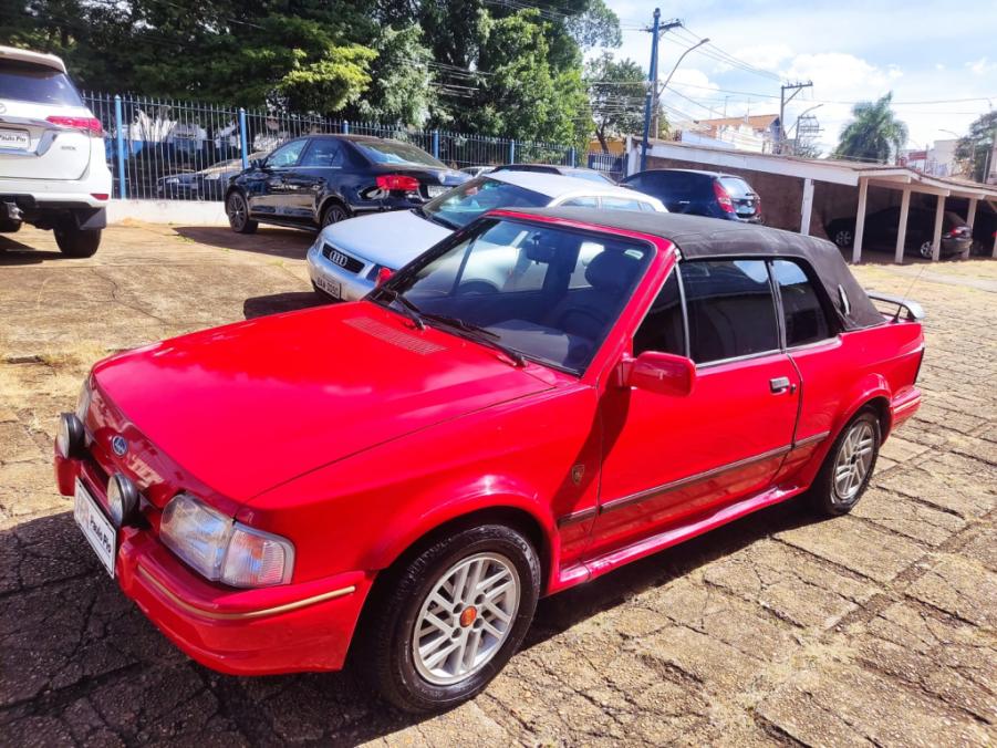 Comprar Hatch Ford Escort Xr Convers Vel Vermelho Em Santa