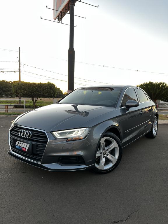 AUDI A3 Sedan - Foto