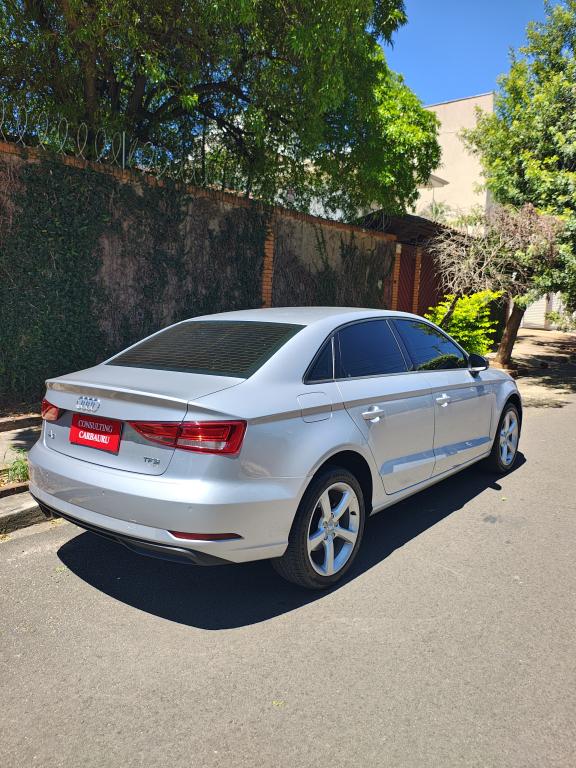 AUDI A3 Sedan - Foto