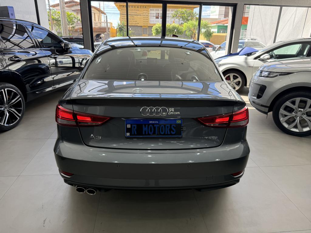 AUDI A3 Sedan - Foto