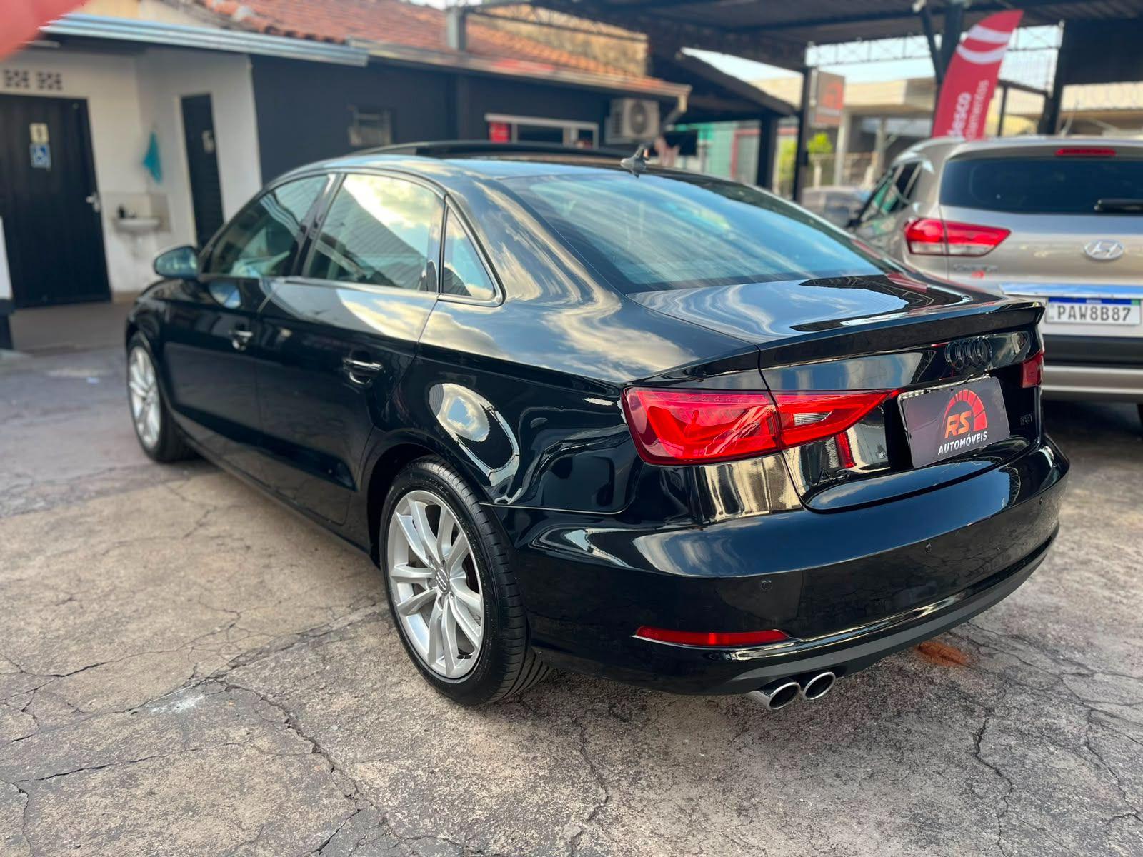 AUDI A3 Sedan - Foto
