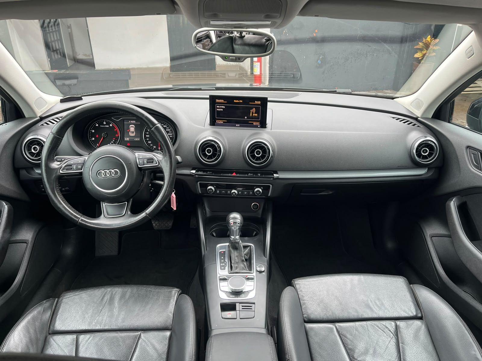 AUDI A3 Sedan - Foto