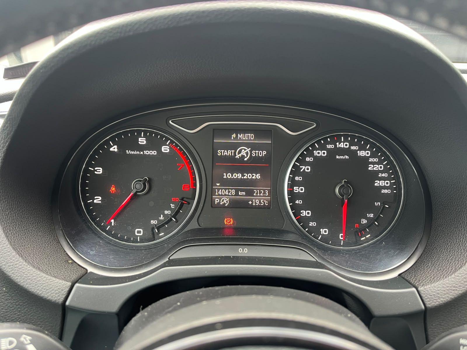AUDI A3 Sedan - Foto