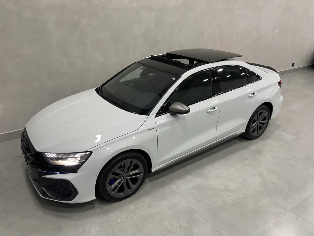 AUDI A3 Sedan - Foto