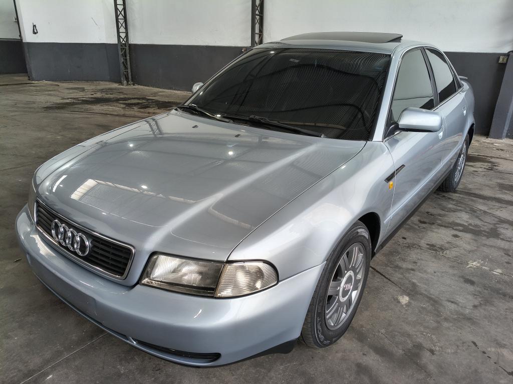 AUDI A4 - Foto