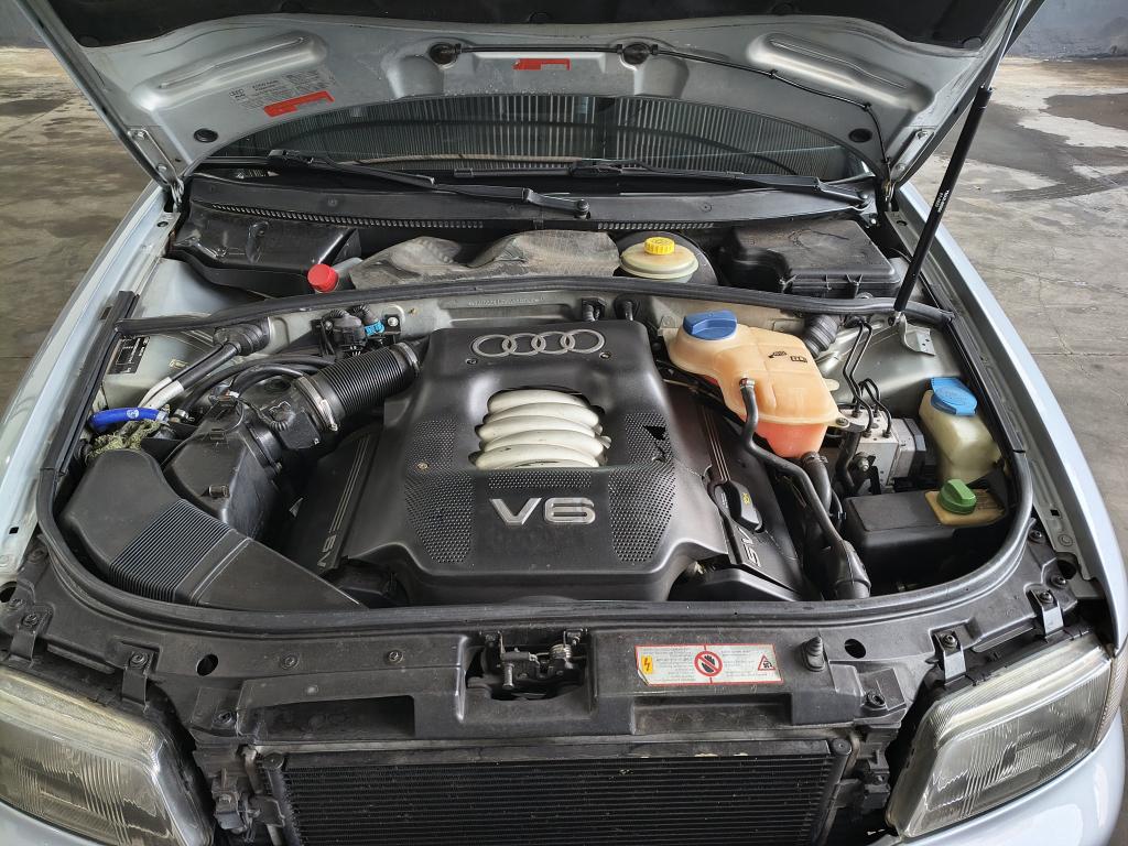 AUDI A4 - Foto