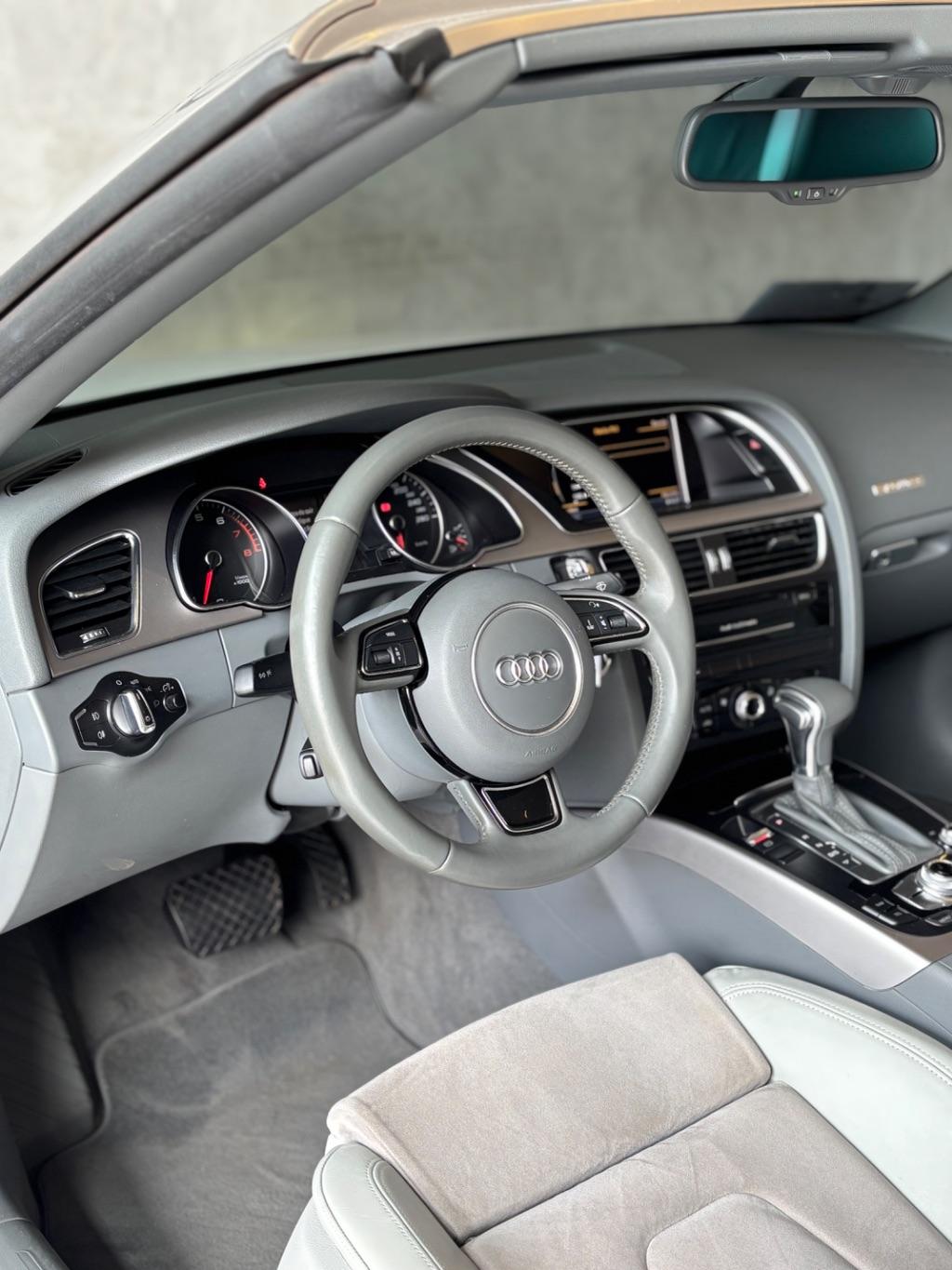 AUDI A5 Cabriolet - Foto
