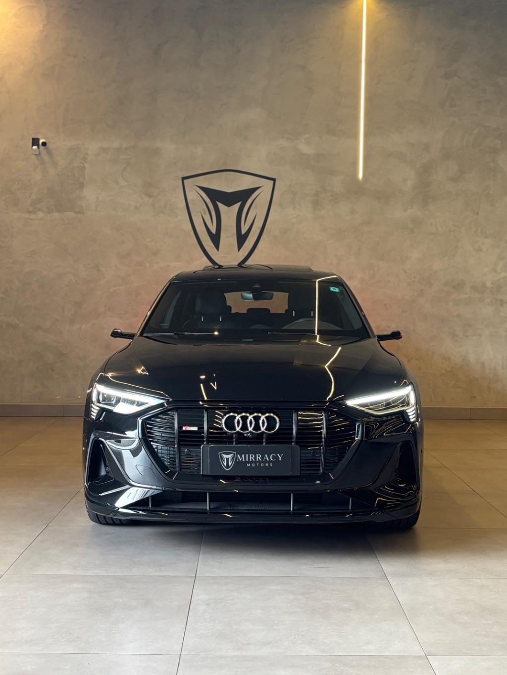 AUDI E-Tron - Foto