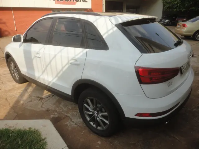 AUDI Q3 - Foto
