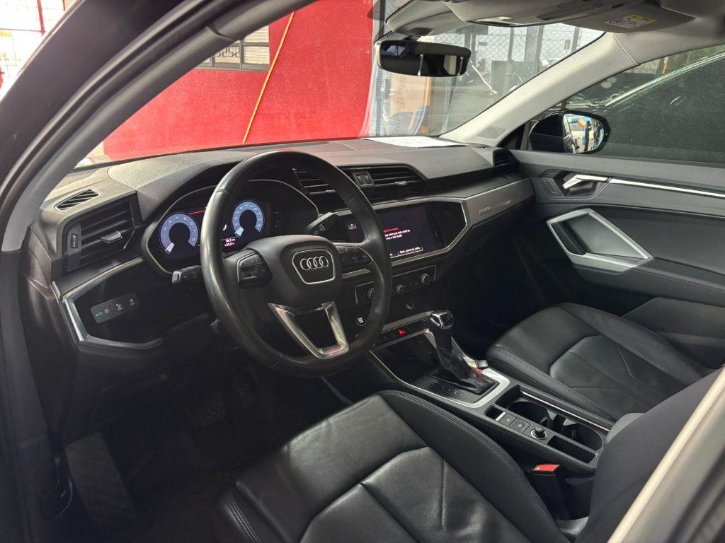 AUDI Q3 - Foto