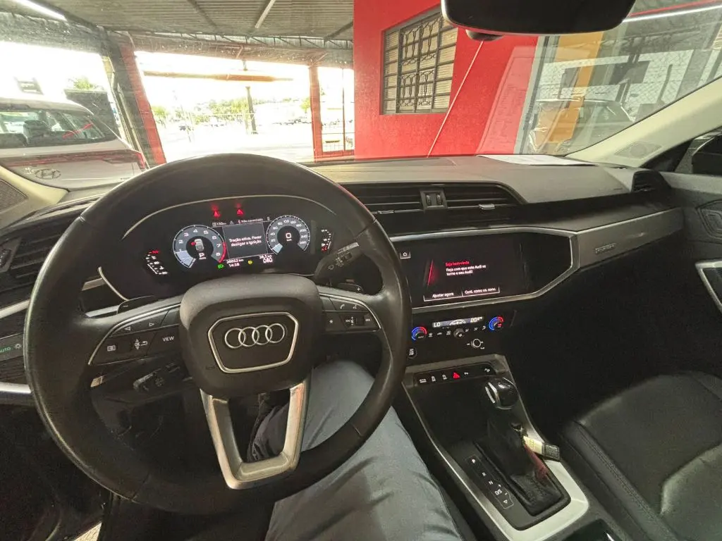 AUDI Q3 - Foto