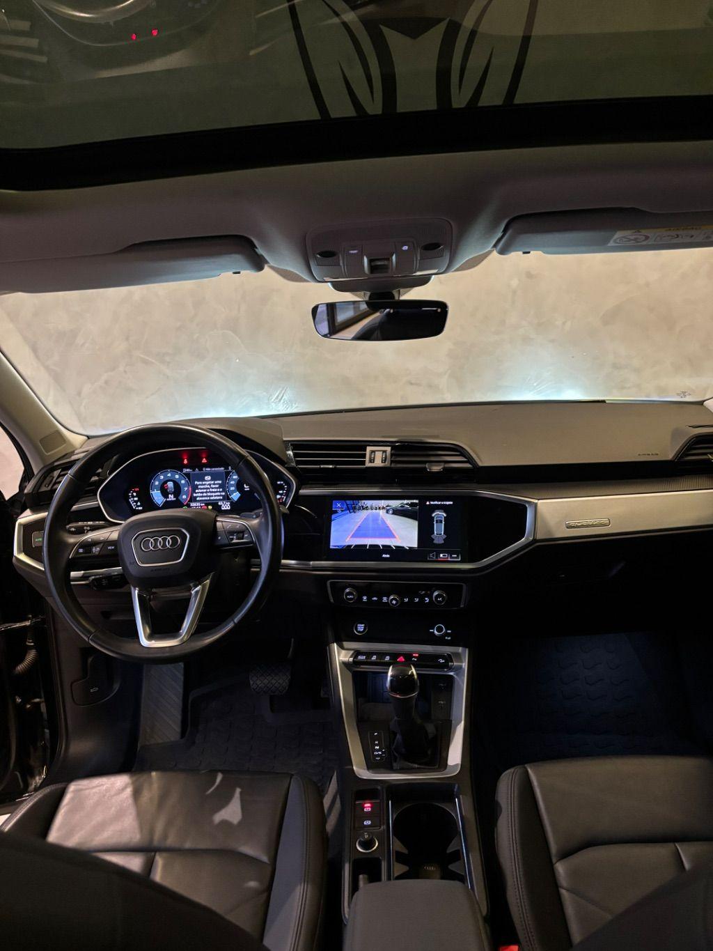 AUDI Q3 - Foto