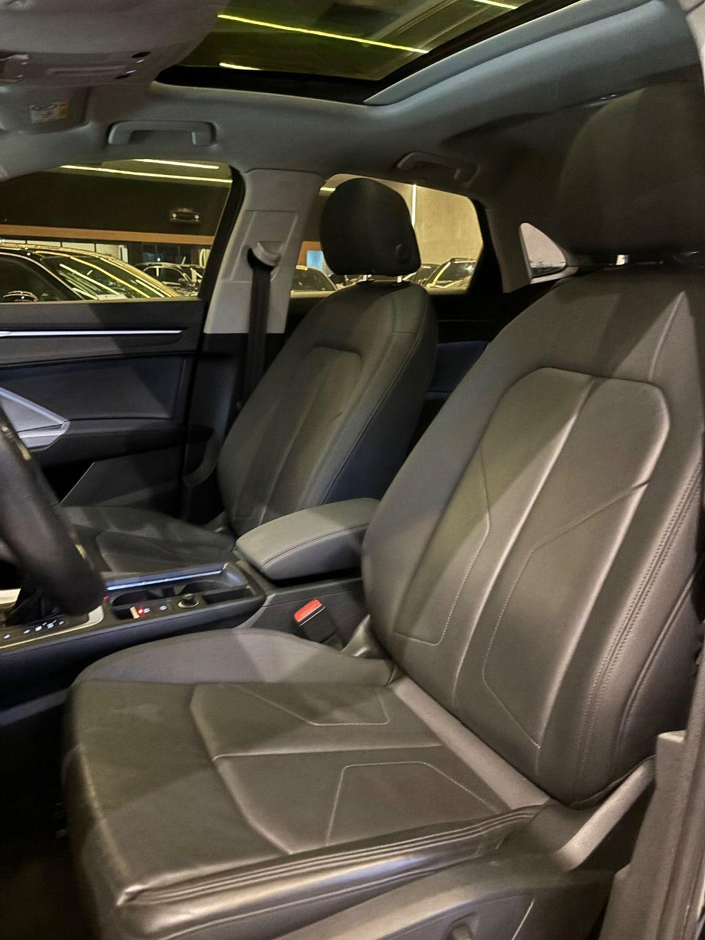 AUDI Q3 - Foto