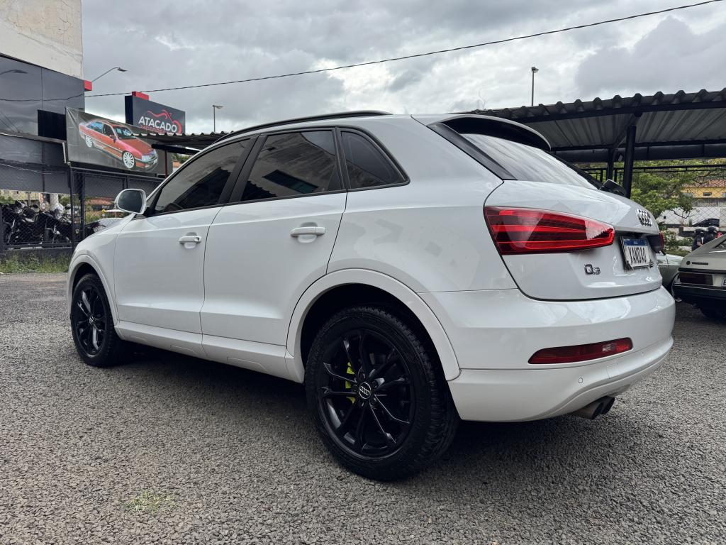 AUDI Q3 - Foto