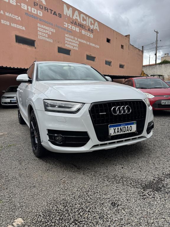AUDI Q3 - Foto