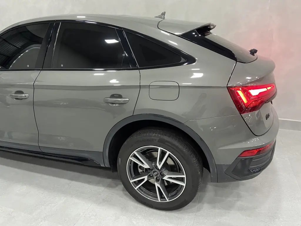 AUDI Q5 - Foto