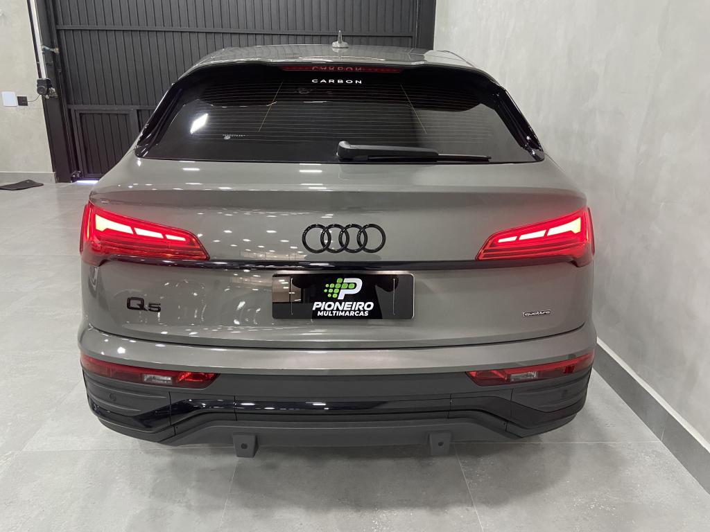 AUDI Q5 - Foto