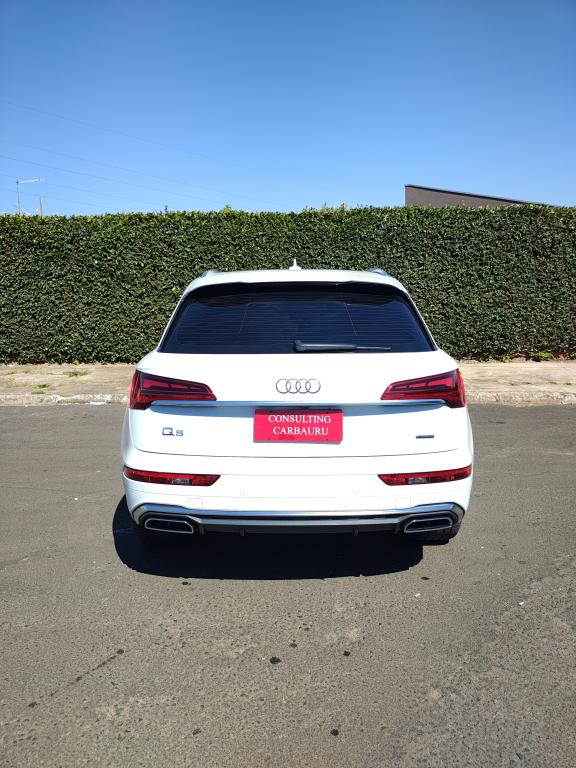 AUDI Q5 - Miniatura