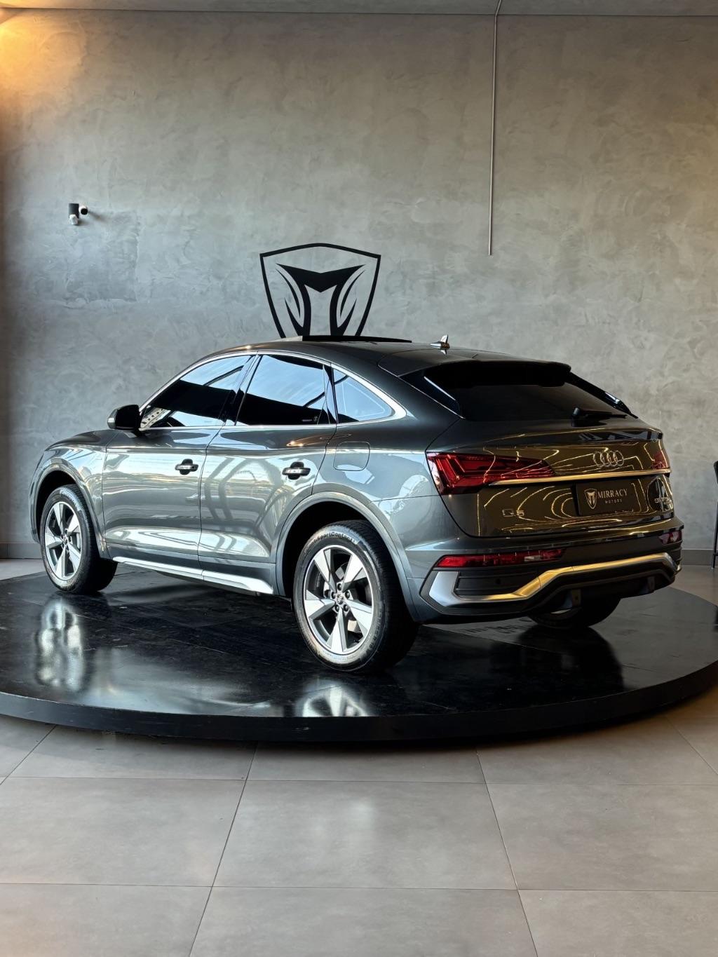 AUDI Q5 - Foto