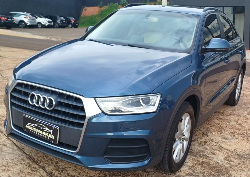 AUDI RS Q3