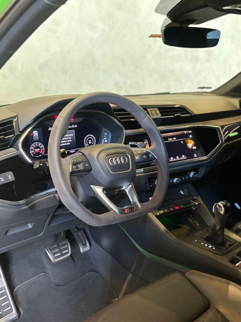 AUDI RS Q3 - Foto