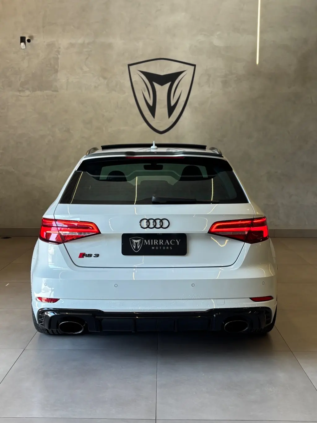 AUDI RS3 - Foto