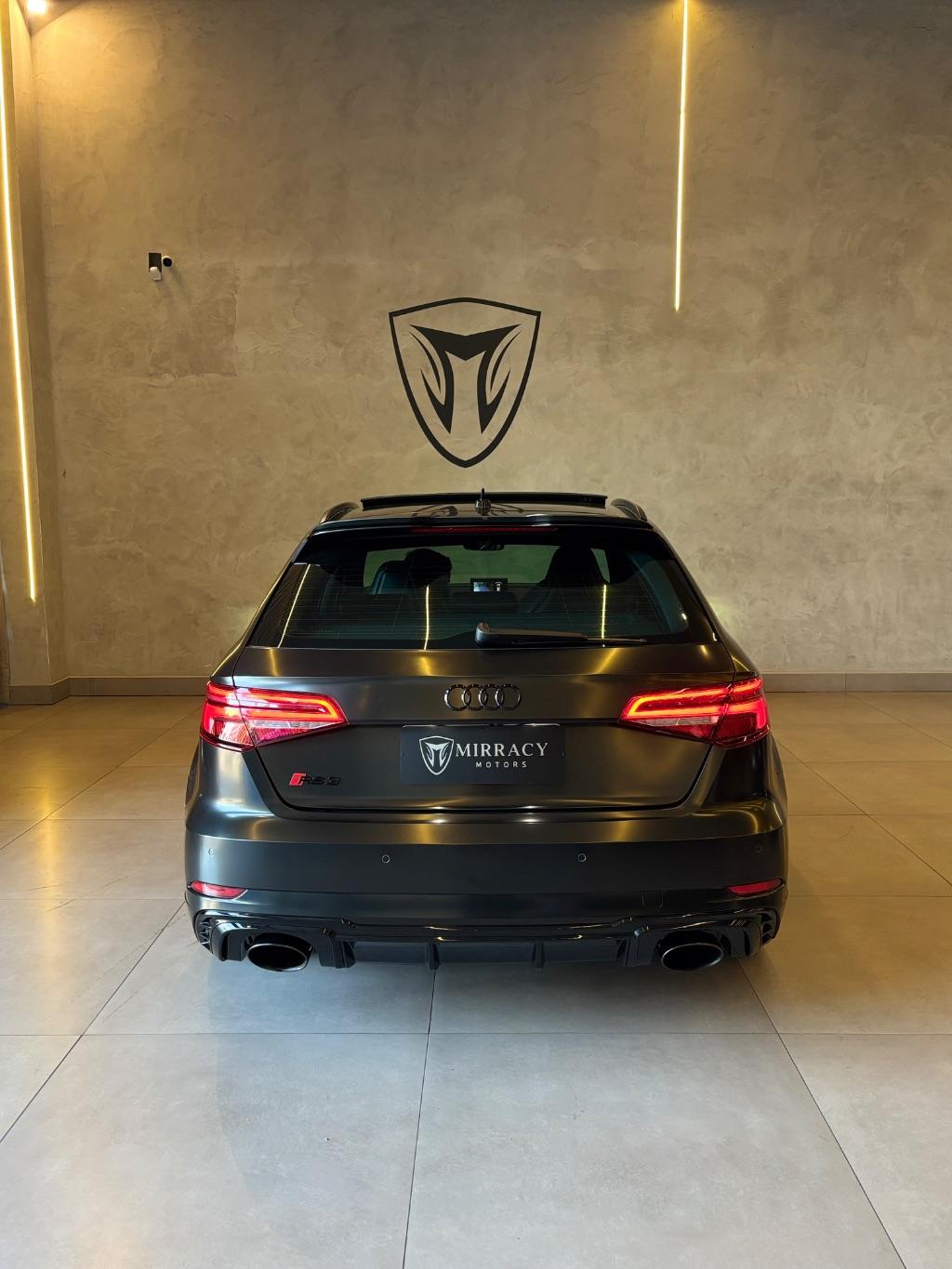 AUDI RS3 - Foto