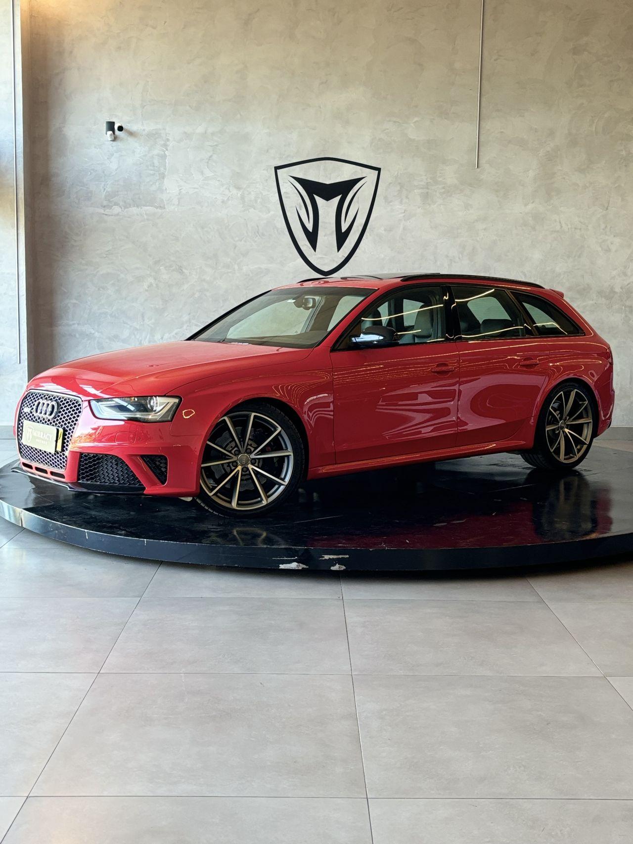 AUDI RS4 Avant