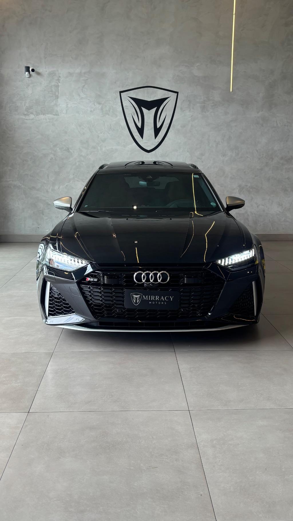 AUDI RS6 Avant - Foto