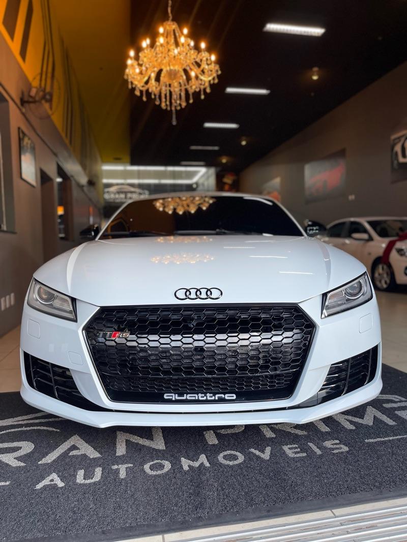 AUDI TT - Foto