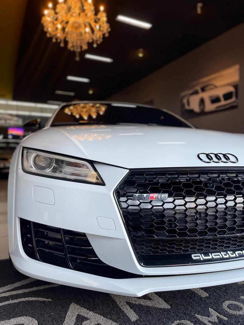 AUDI TT - Foto