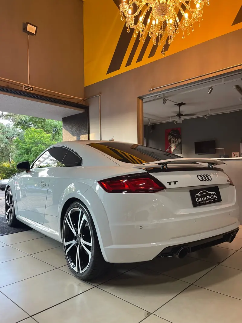 AUDI TT - Foto