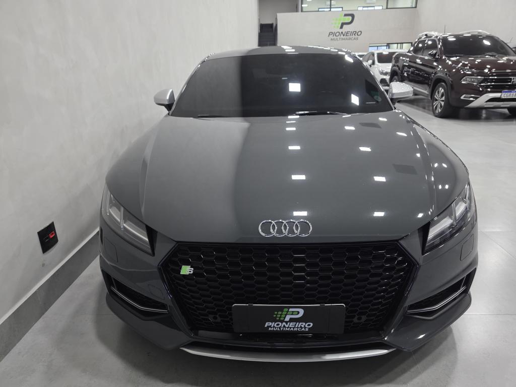 AUDI TT - Foto
