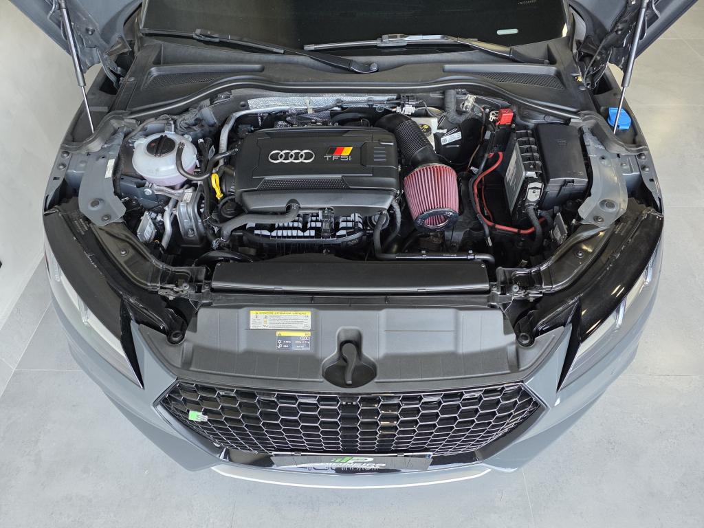 AUDI TT - Foto