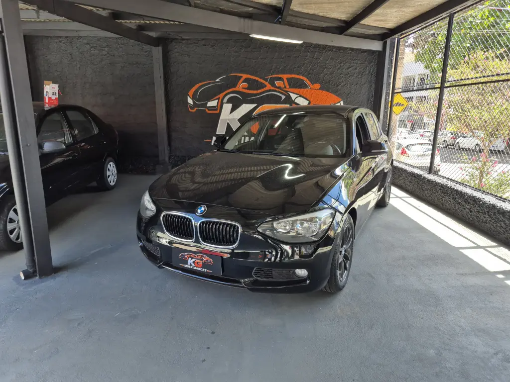 BMW 118i - Foto