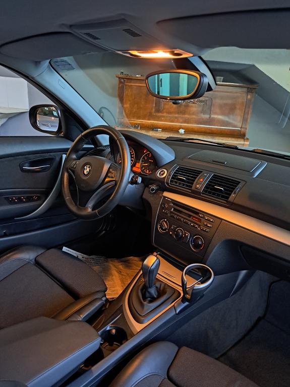 BMW 118i - Foto