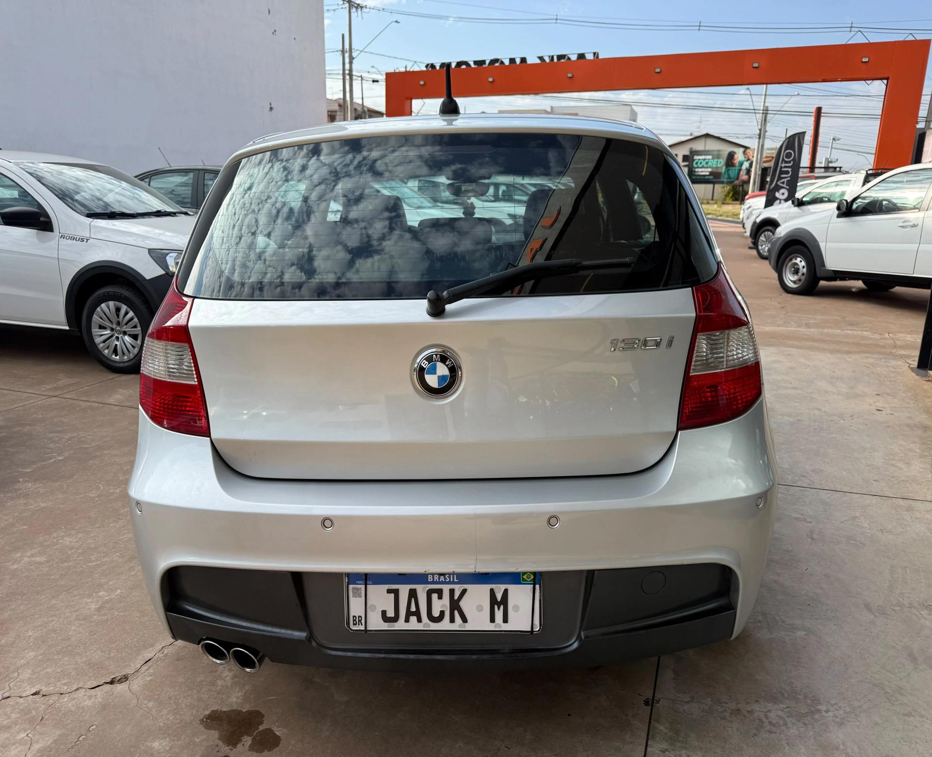 BMW 130I - Foto