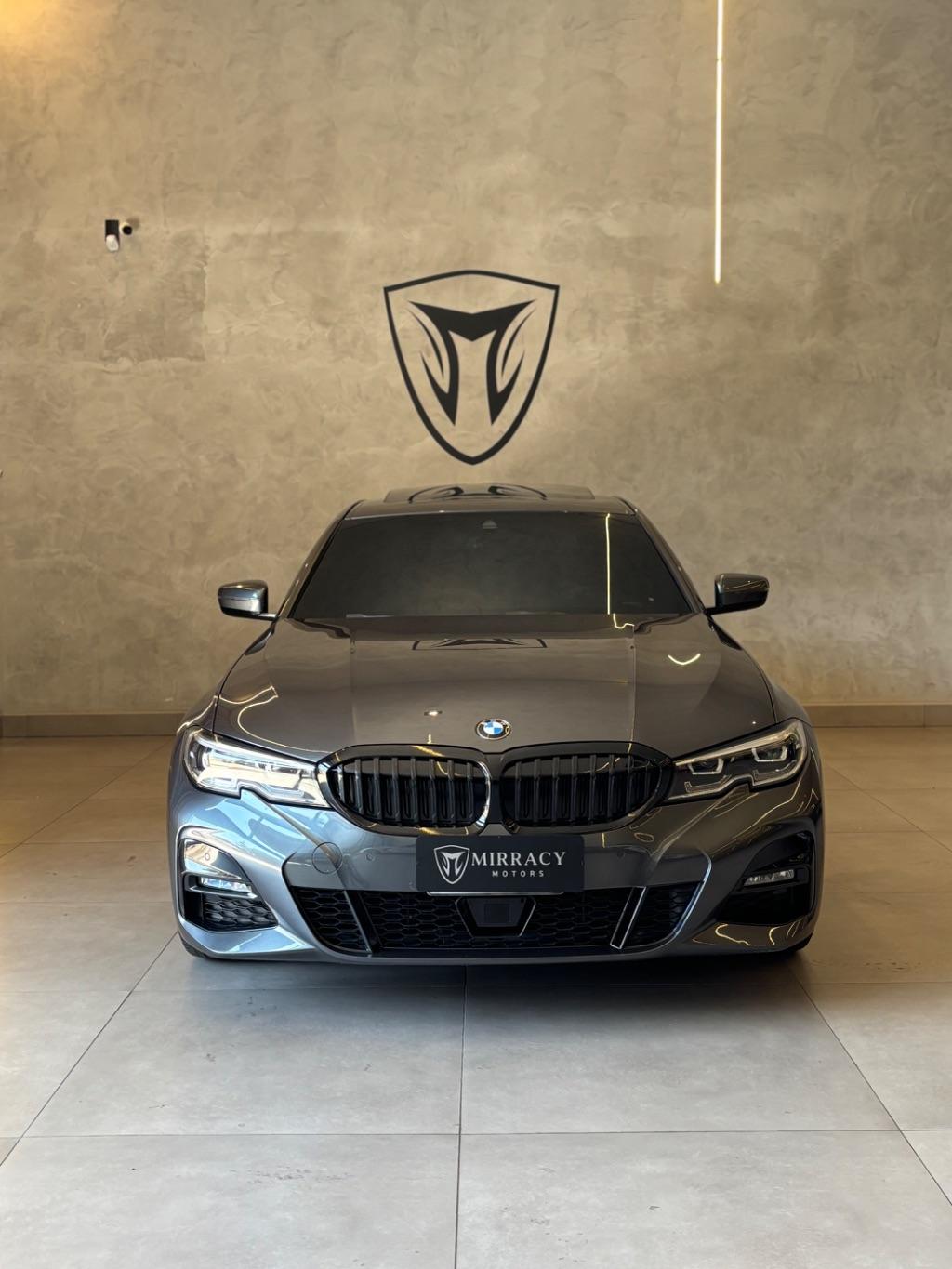 BMW 320I - Foto