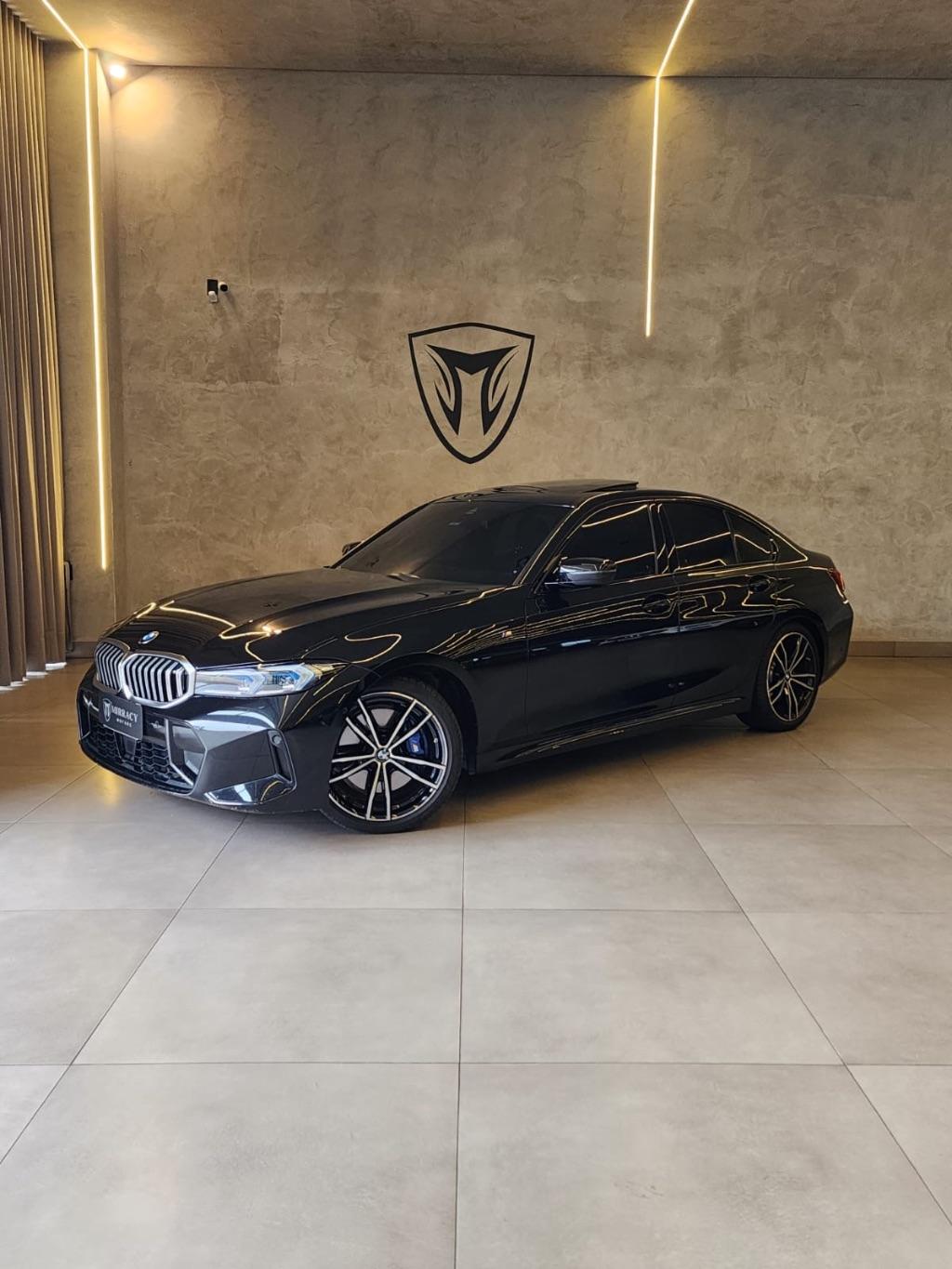 BMW 320I
