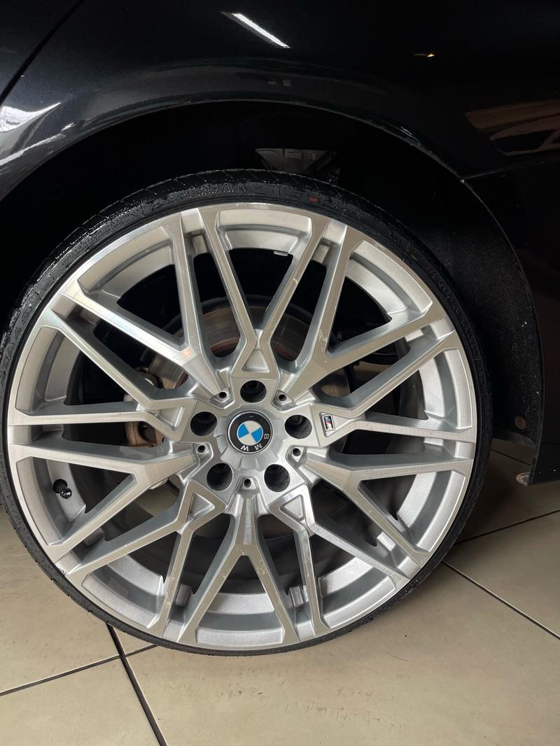 BMW 320I - Foto