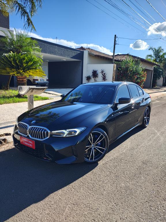 BMW 320I - Foto