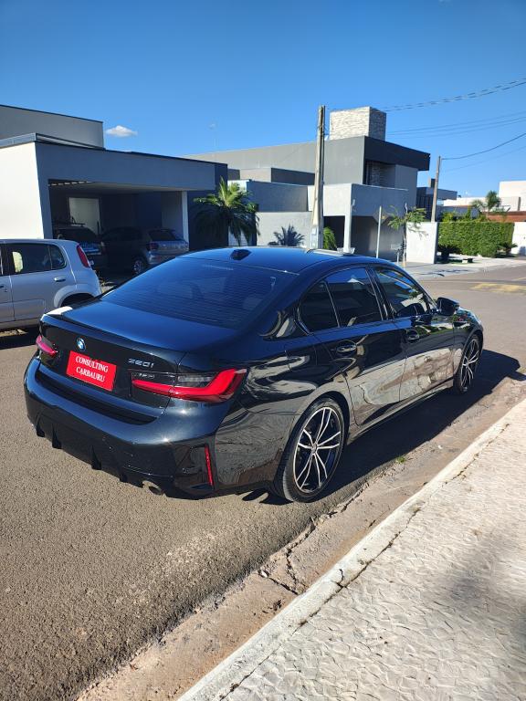 BMW 320I - Foto