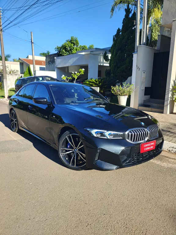 BMW 320I - Foto