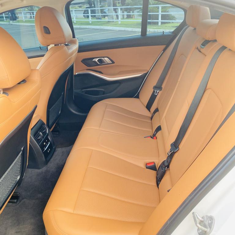 BMW 320I - Foto