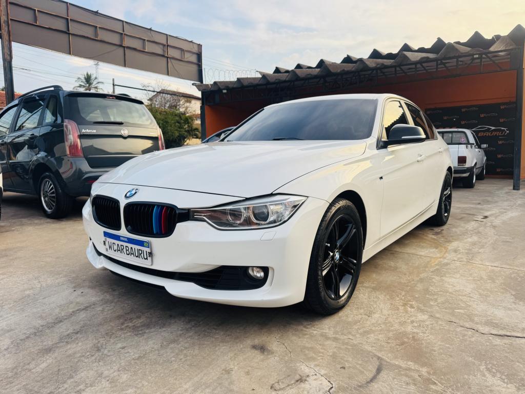 BMW 320I