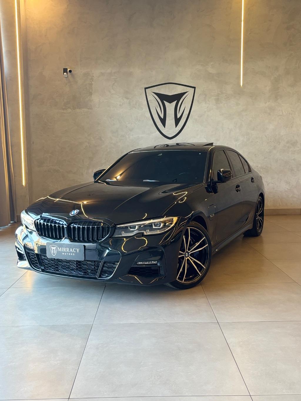 BMW 330E