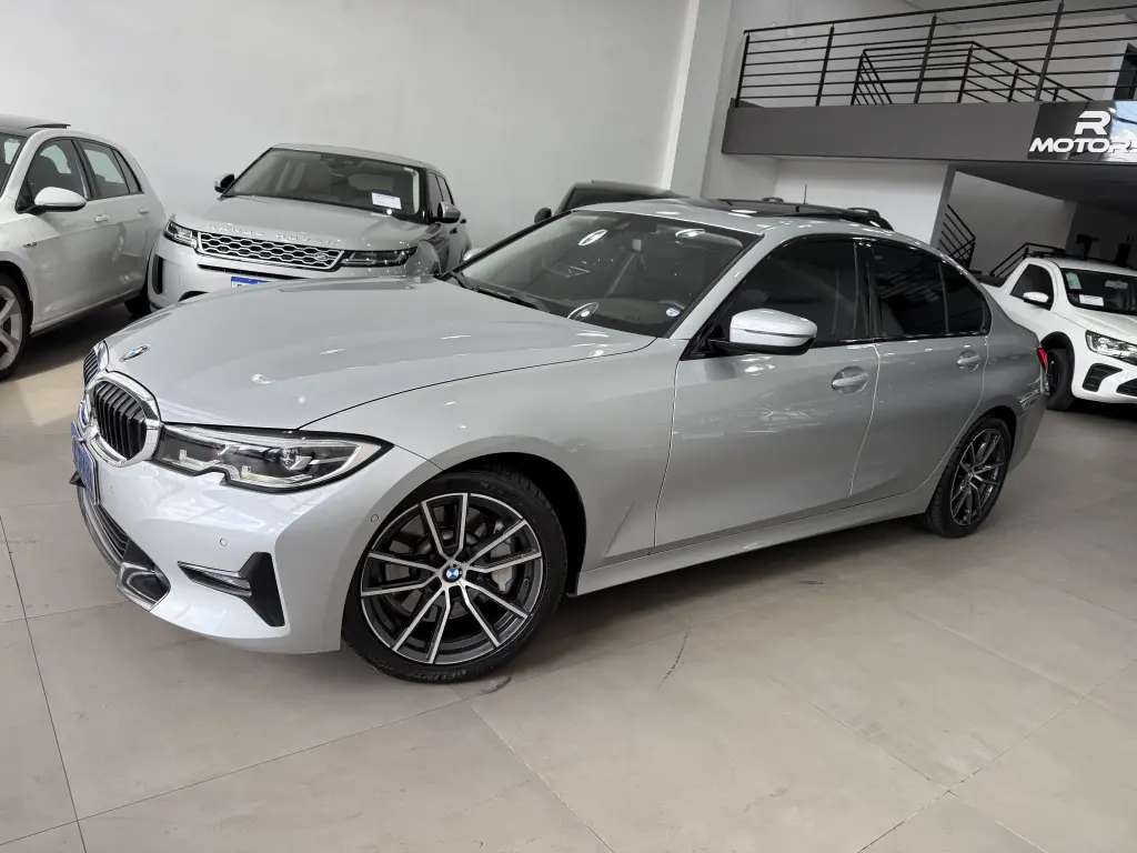BMW 330I