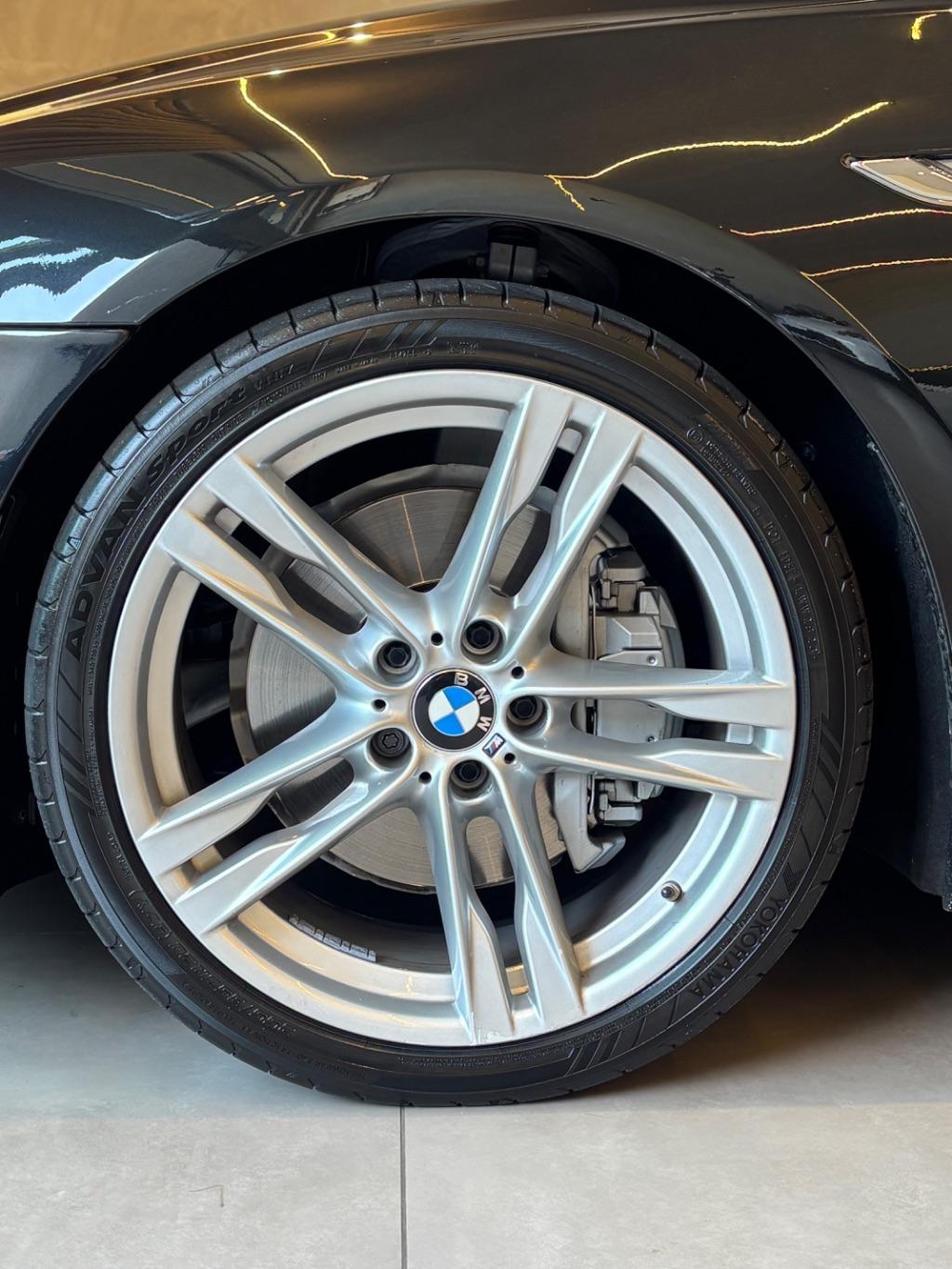 BMW 650I - Foto