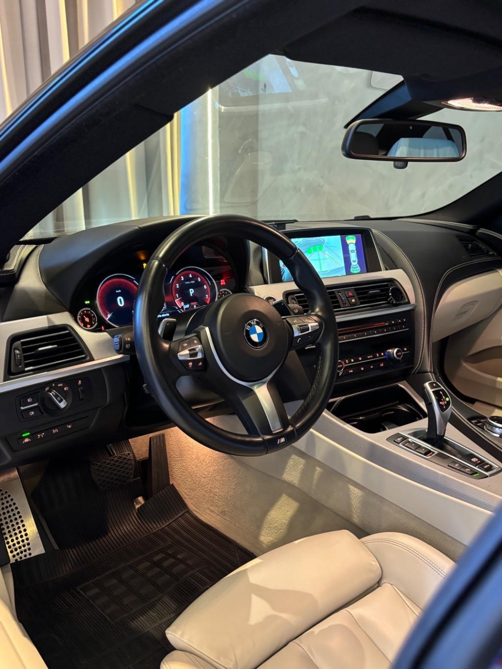 BMW 650I - Foto